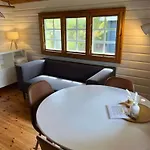 Blockhuette Nordsee Tiere Spielplatz Appartement *
